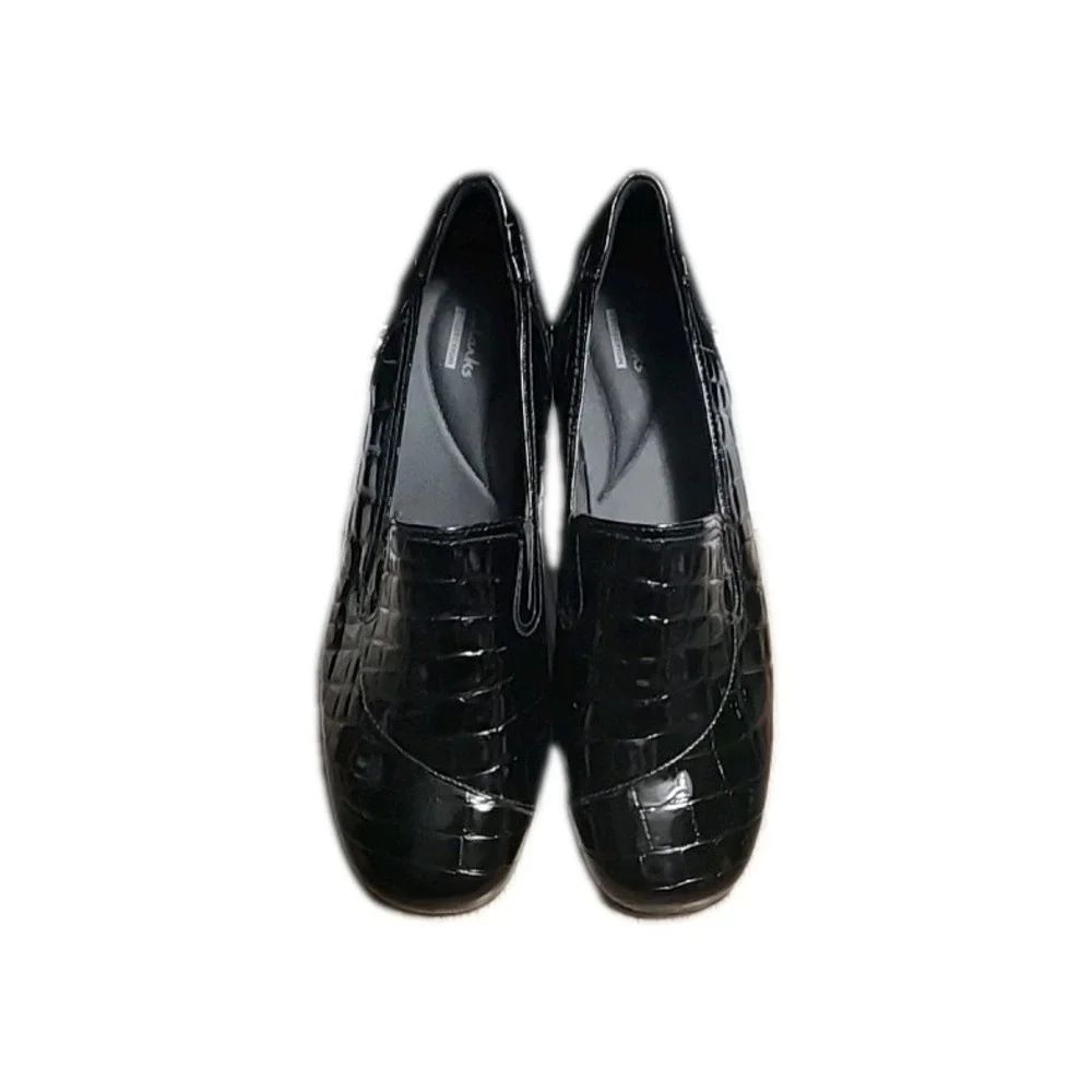 Clarks Gael Feline Loafer Women's Slip-On Shoes, Size 10M, Black Croc Print